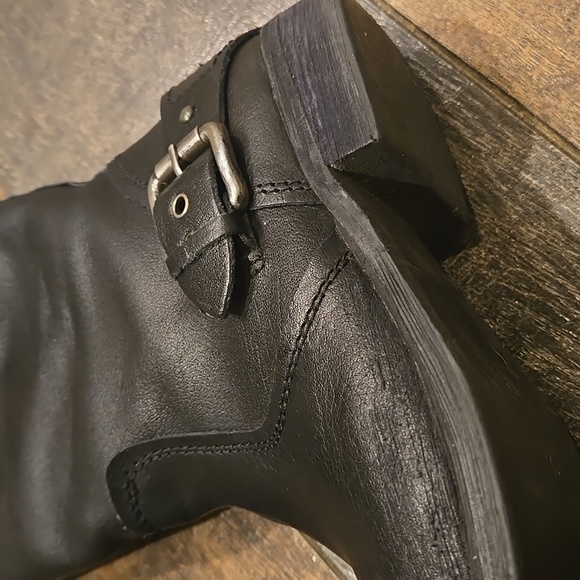 Zara Leather Moto Boots - Picture 4 of 15